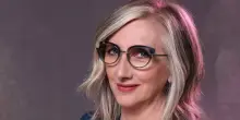 Lunetta Savino inaugura con Madre courage la prossima stagione del Teatro Celebrazioni