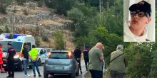 Nel Foggiano 17enne investito e ucciso, rientrava a piedi da una festa. In due sul monopattino a Milano, scontro con auto: un morto