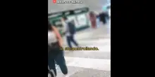 Extinction Rebellion, docente bloccata in aeroporto perch&eacute; 'pericolosa'