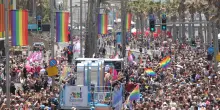 Dopo due anni torna il Pride Lgbt a Tel Aviv, oltre 100mila in piazza