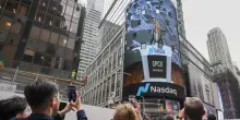 ++ SpaceX vola all'esordio al Nasdaq, +11% a 150 dollari ++
