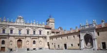 Benvenga, Mannoia, Salemme e Massimo Ranieri alla Certosa di Padula