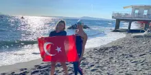 Nuoto di fondo: un'atleta turca batte anche gli uomini a Capri-Torre del Greco