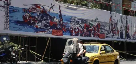 Iran, Macron: 'Pronti alla guida della missione a Hormuz con Gran Bretagna, Olanda e Italia'