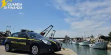 Invalido su sedia a rotelle ma camminava in video sui social, denunciato