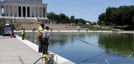 'Vandalizzata la Reflecting Pool', Trump grida al sabotaggio