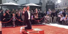 Javier Bardem lascia impronte al Chinese Theatre, 'Genocidio a Gaza ci riguarda tutti'