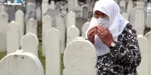 Cecchini a Sarajevo, sequestrati foto 'significativa' e silenziatore a un indagato
