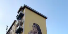 A Palermo compare un murales dedicato alla cantante catalana Rosalia