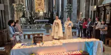 Nel Duomo di Bolzano accese 560 candele per i maturandi