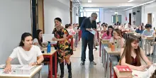 L'allarme dei prof: 'In aula ragazzi collassati per il caldo'