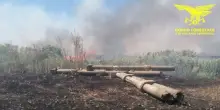 Roghi nel Cagliaritano, fiamme anche nella base militare di Decimomannu