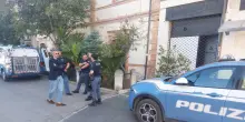 Sindaco minacciato di morte da ragazzi durante controlli di polizia anti-degrado