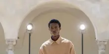 Tra arte e moda, Qasimi porta l'opera di Hassan Sharif in passerella