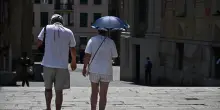 Morti due anziani per il caldo a Genova. Aumentano le citt&agrave; con bollino rosso
