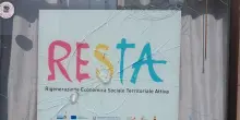 'Progetto Resta', danneggiate le vetrate della sede di via Imparato a Napoli