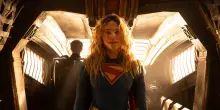 La Supergirl imbronciata di Milly Alcock, 'Non siamo perfette e va bene cos&igrave;'