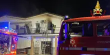 Incendio in casa, 54enne muore carbonizzato in provincia di Mantova