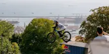 Urban downhill: il Red Bull Cerro Abajo torna a Genova, appuntamento al 28 giugno