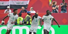 Il Senegal batte 5-0 l'Iraq e sogna i sedicesimi
