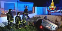 Auto si ribalta in un fosso nel Padovano, muore ragazza di 22 anni