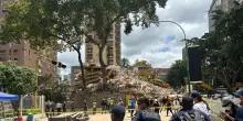 Espulsi dagli Usa il giorno del sisma, muoiono per il crollo dell'hotel