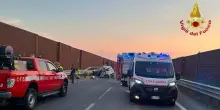 19enne in auto muore nello scontro con un tir nel Mantovano