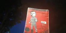 Strage Viareggio, a corteo Moretti disegnato con abito da carcerato