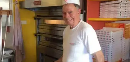 Pizzaiolo ucciso a coltellate a Reggio Emilia da un cliente, arrestato