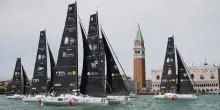 Salpata da Venezia la sesta edizione del Giro dell'Italia a Vela