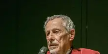 Gli 80 anni di Paolo Petroni e i suoi 60 di critica teatrale, l'omaggio all'Argentina