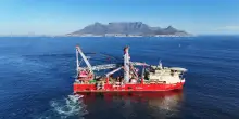 Nuova nave posatubi Saipem in porto a Genova per avvio progetto Neptun Deep