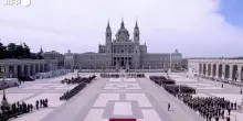 Papa Leone XIV accolto al Palazzo Reale di Madrid