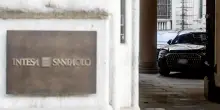 Intesa Sanpaolo lancia una Opas su Mps