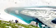 Lago di Pilato nelle Marche ritrova la forma 'a occhiali' dopo dieci anni