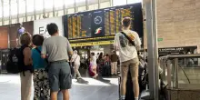 Gioved&igrave; treni a rischio. Sindacati di base confermano lo sciopero