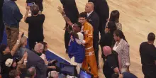 Alla partita dei New York Knicks contro gli Spurs una platea di celebrit&agrave;