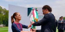Mondiali: Messico, la presidente Sheinbaum consegna la bandiera alla nazionale