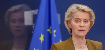 Von der Leyen presenta nuove sanzioni alla Russia, 'la nostra costanza sta pagando'