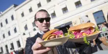 Unioncamere, boom dello street food in Italia con 4.300 in quasi 2mila Comuni