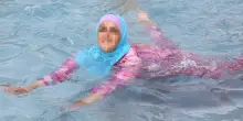 Piscina per donne islamiche, monta la polemica in Alto Adige