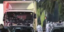 Dieci anni fa la strage di Nizza, l'omaggio alle vittime. Un minuto di silenzio prima di Francia-Spagna