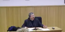 Mons. Savino (Cei), l'esecuzione in diretta preoccupa, il lutto cerca altro