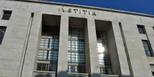 La difesa degli agenti arrestati: 'Abbiamo dimostrato che non c'&egrave; stato peculato'