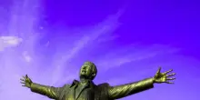 Polignano a Mare celebra Domenico Modugno tra arte, musica e cinema