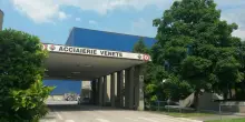 Operaio di 47 anni resta schiacciato in fabbrica e muore in ospedale