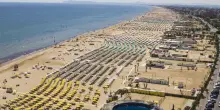 Arrivano a Cesenatico ma la casa non c'&egrave;, truffa per 120 persone in ferie