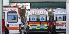 Sedicenne picchia la madre e chiama il 112, la donna muore in ospedale