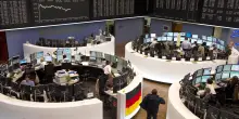 Borsa: l'Europa prosegue in rialzo, Wall Street &egrave; incerta