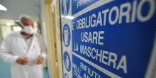 Passa un emendamendo di Fdi, 's&igrave; al reintegro dei medici no vax'